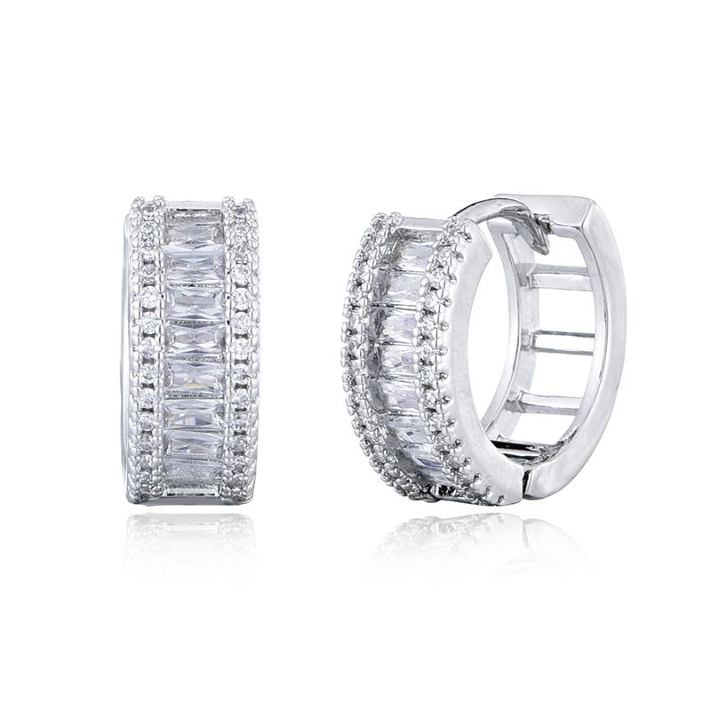 

Fashion Colorful Zirconia Round Huggie Hoop Earrings Woman Geometric Ear Buckle Wedding Engagement Party Trendy Female Zircon медный