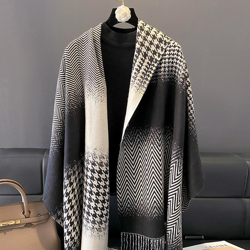 Black and white gradual change scarf women's autumn and winter new cold imitation cashmere versatile warm scarf shawl