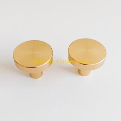 F26C Paket med 12 Guld Skåpsknoppar med Skruvmejsel Guld Byråknoppar set Elegant Mässingsfinish Låddraghandtag för Heminredning