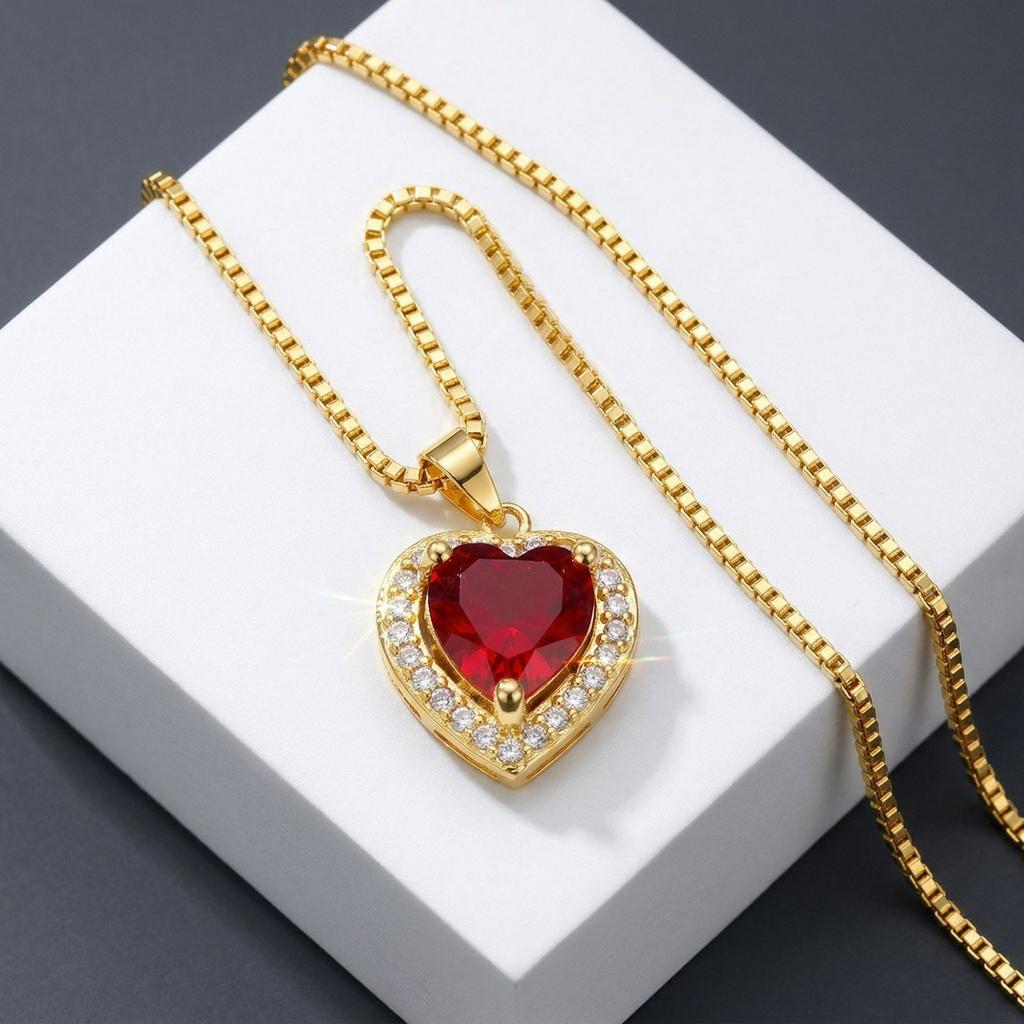 European and American Popular Love Necklace Women's Copper Inlaid Synthetic Zircon Heart Pendant Collarbone Chain Heart of the Ocean Jewelry