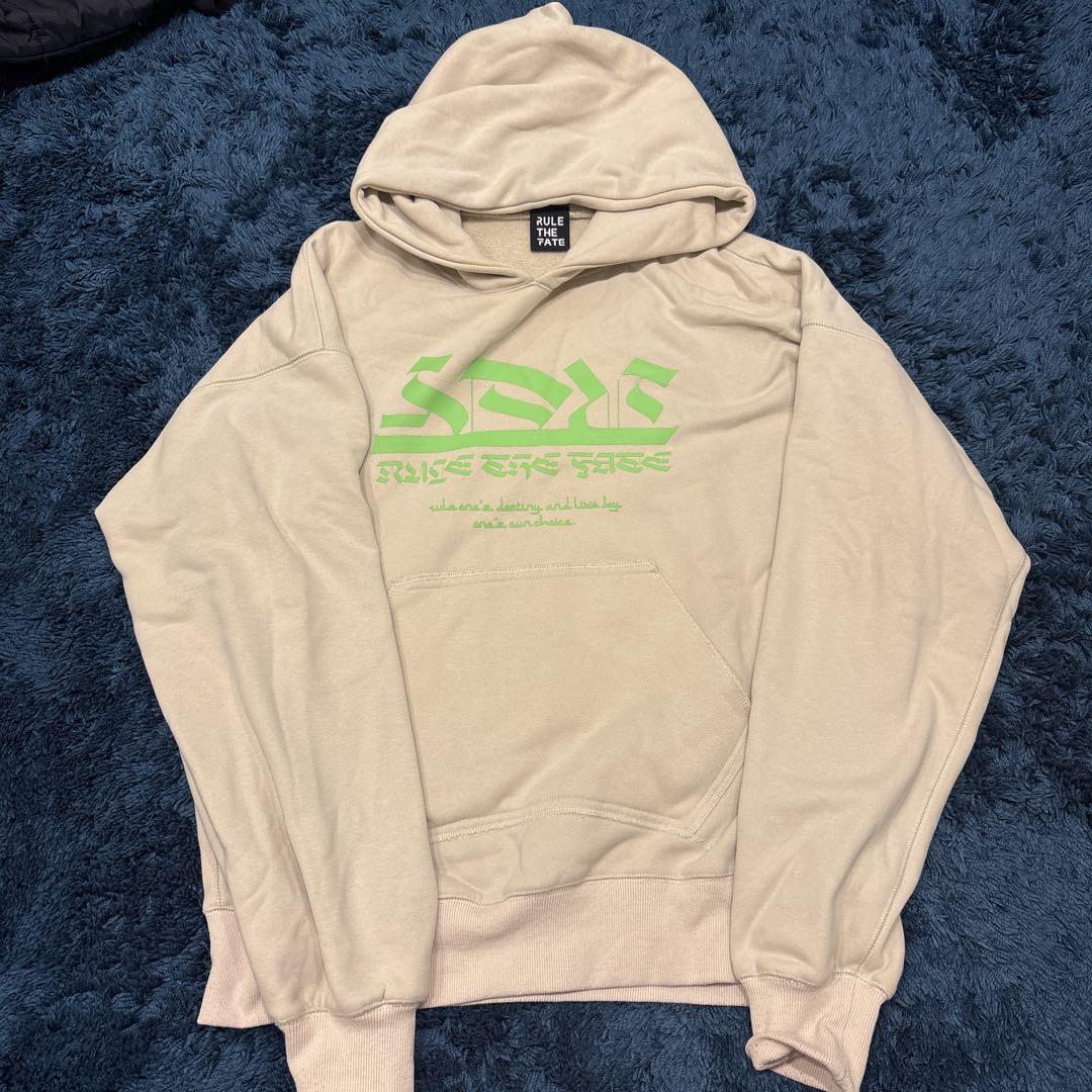 

[USED] RULE THE FATE Beige Hoodie