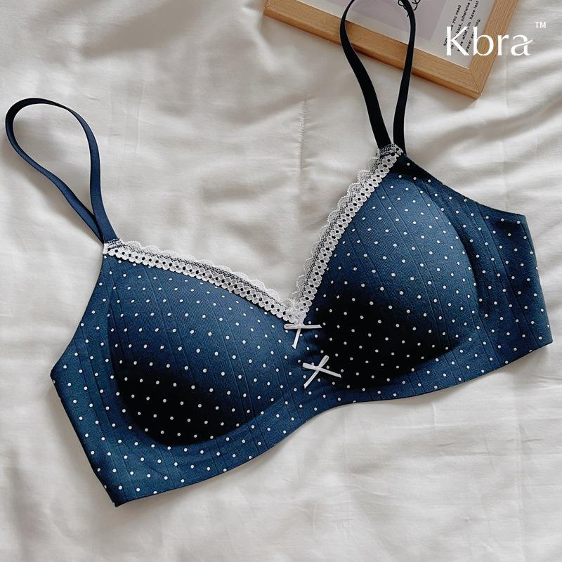 The same floral lace edge V-neck underwear, women's small breasts gathered and supported, sub-breasts breathable bra cover thin