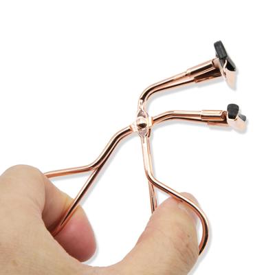 Mini čiastočne segmentovaný klieštik na mihalnice Curlingové nástroje na líčenie Pinzeta na mihalnice Bezpečné prenosné pomocné kozmetické nástroje