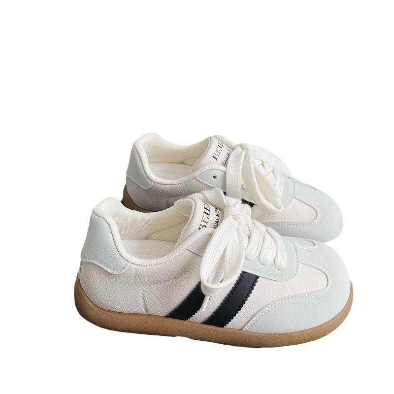 Retro Women's New Autumn Fashion Versatile Casual Little White Shoes Round Head Board Shoes Tide