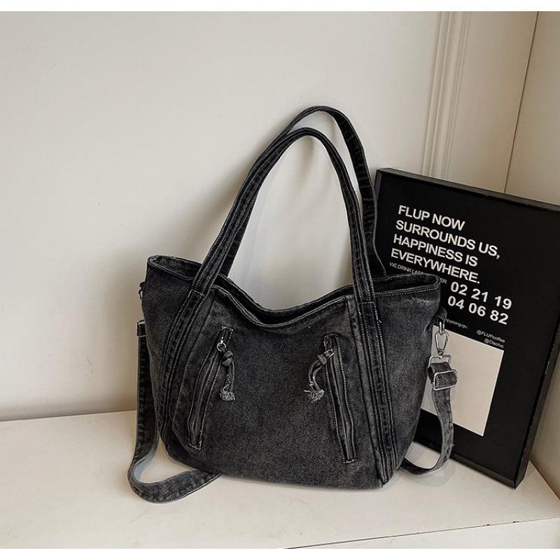 Korean Large Capacity Lazy Style Denim Tote Bag for Women, 2026 New Vintage Commuter Single Shoulder Bag