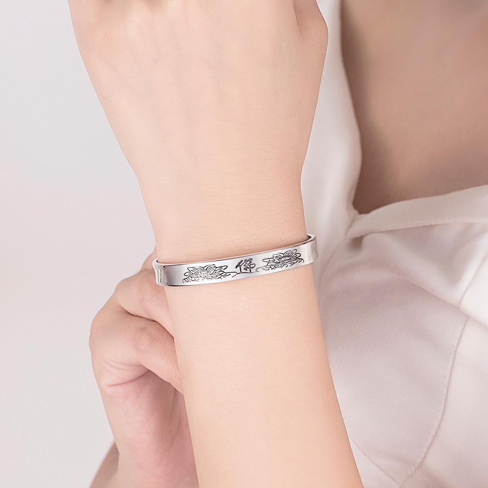 Weihua Lotus Heart Buddhist Language Tibetan Heart Sutra Silver Plated Bracelet Fashionable and Popular Imitation Thai Silver Bracelet for Women