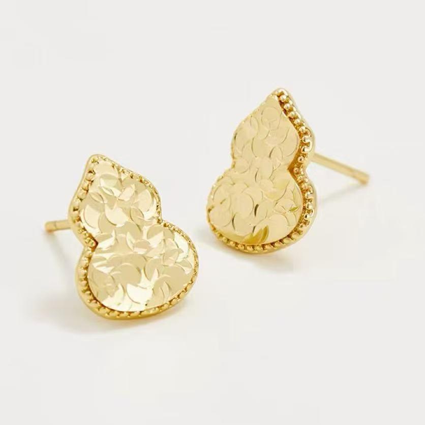 Dragon Scale Gourd Crushed Ice Earrings: Dazzling Fu Lu Studs for Women, Versatile High-End Jewelry Accessories.