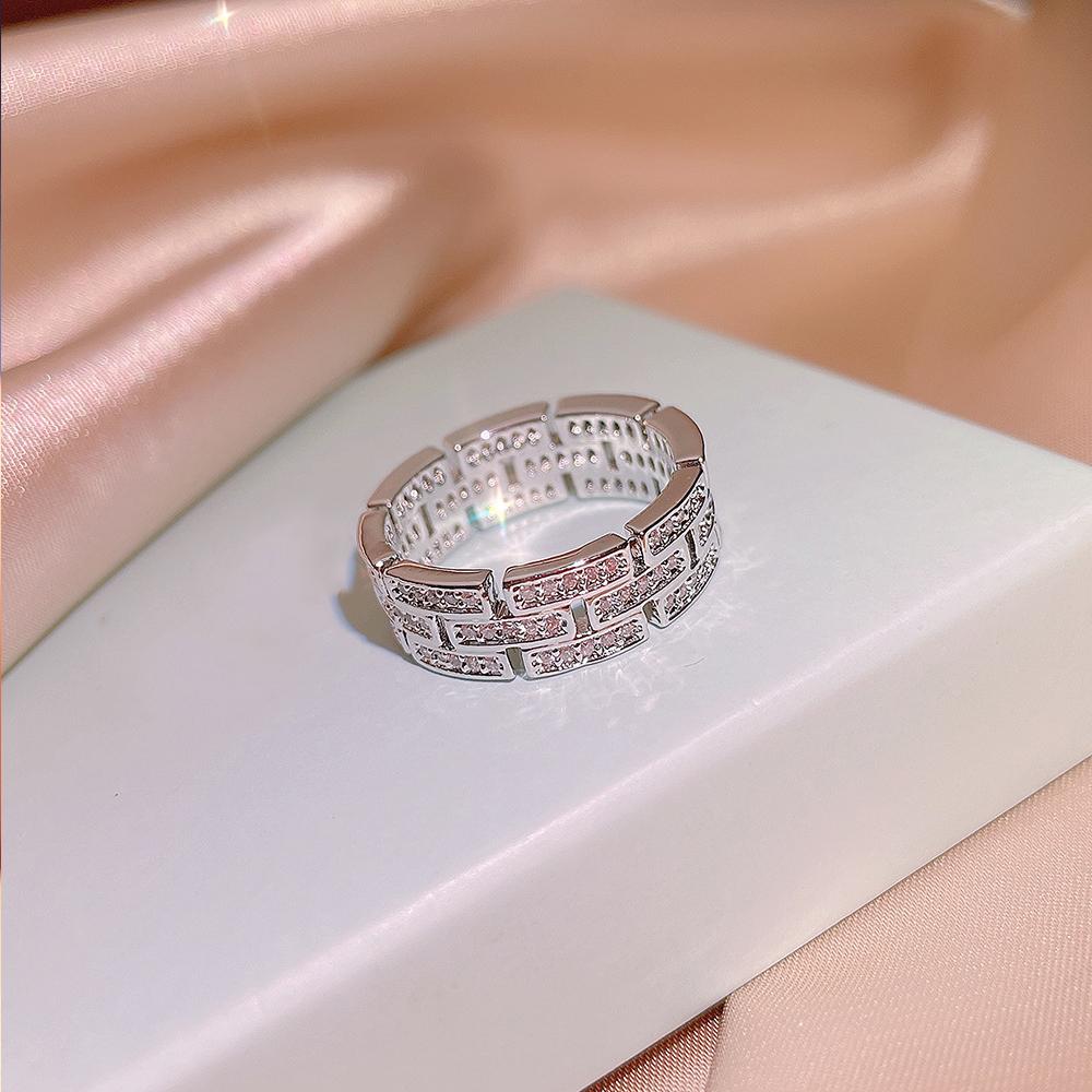 Huitan High Quality  Color Wedding Bands Women's Finger-ring with Crystal Cubic Zirconia Simple Classic Lady Rings Jewelry