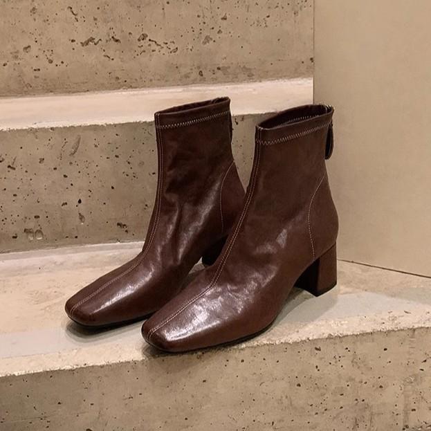 Grape mother of the same style, French small square head, old shrinkage horse skin, thin and versatile thick heel, thin short boots for women in autu