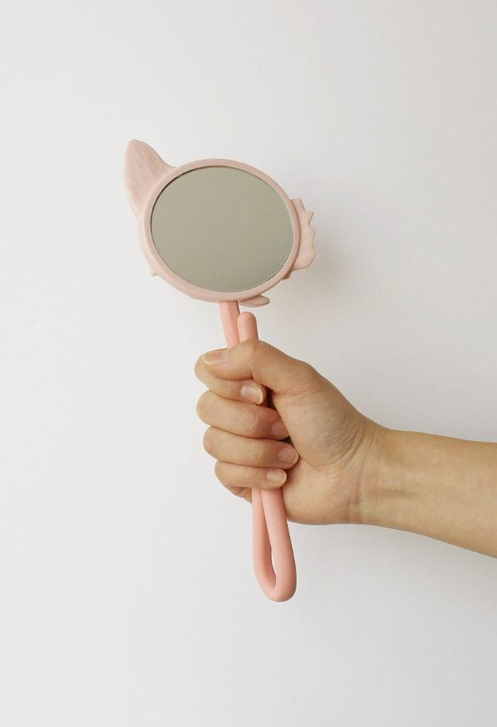 Yawata Kasei Flexible Mirror sceltevie Grace regina camellia White 10x1.8x40cm