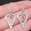 1 Pair of Retro Style Hollow Heart-shaped Pendant Earrings, Casual Decoration - The Perfect Gift for Her