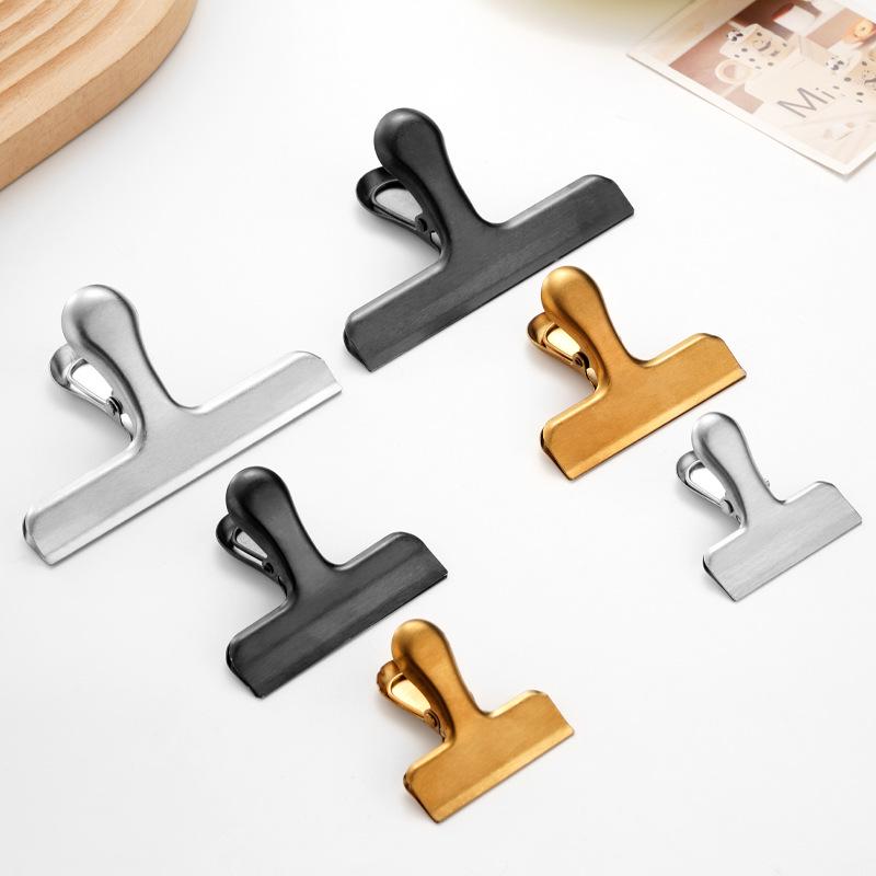 Hongjunda Stainless Steel Kitchen Tongs and Food Sealing Clip Set