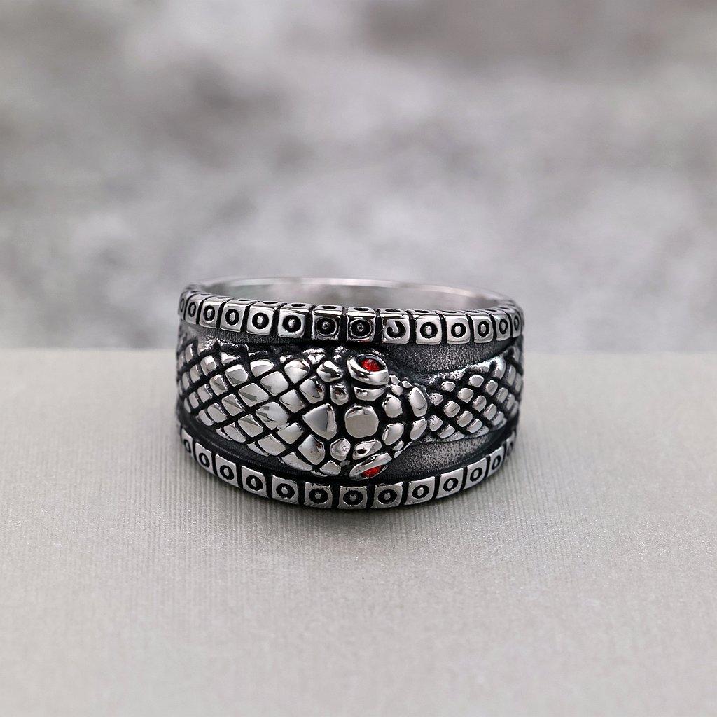 Retro Stainless Steel Men's and Women's Suitable Ring Solid Diamond Snake Ring