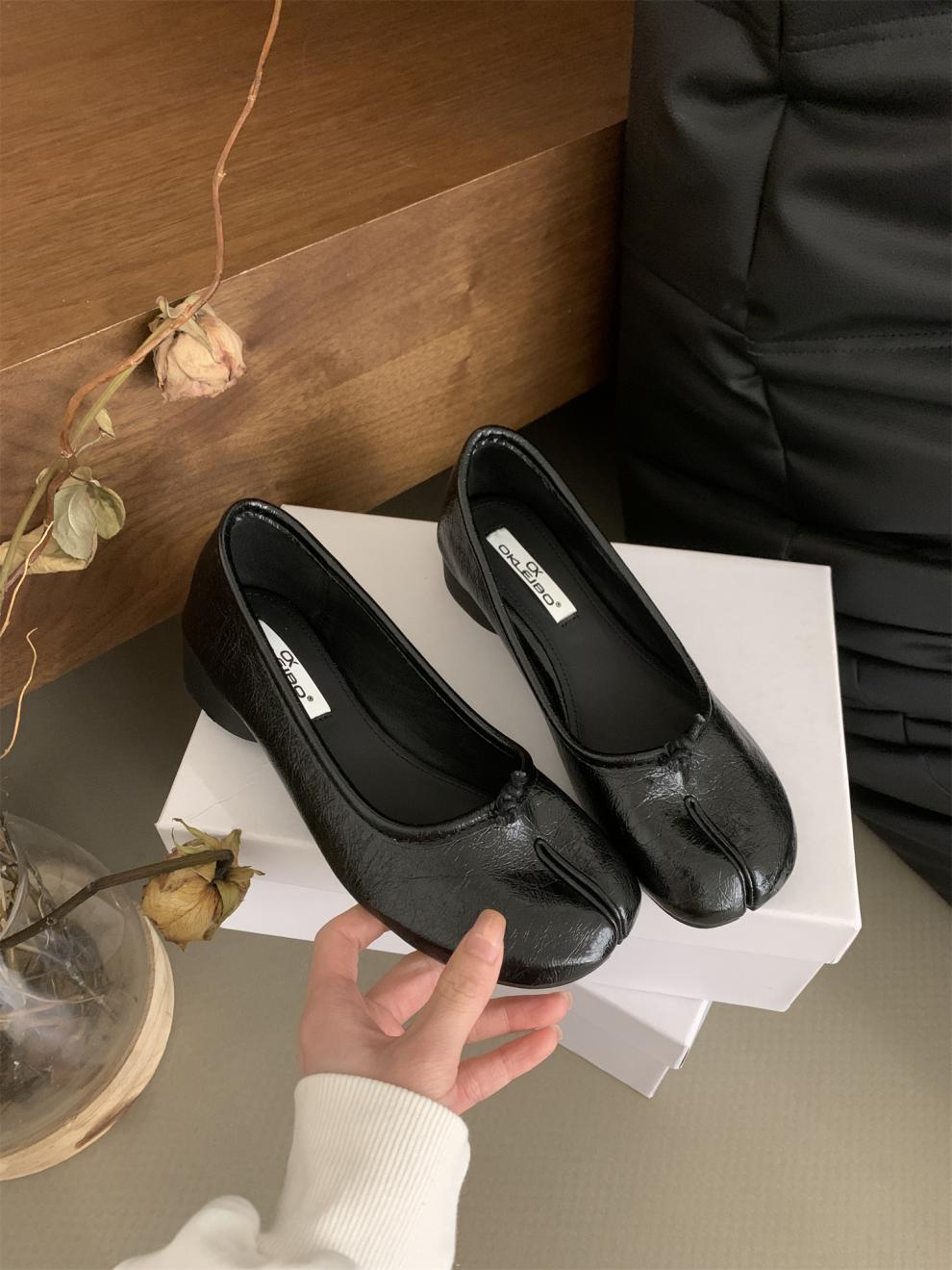 

IPPEUM Split Toe Shoes Gold Women Mary Janes Ballerina Flats Shoes Leather Dress Summer Silver Ballet Shoes US 7 (24.5CM) чёрный