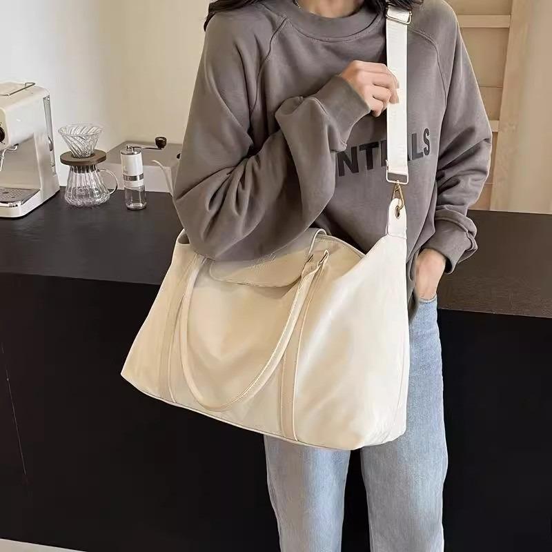 Large capacity portable short-distance travel bag, luggage bag, women's fashion lightweight handbag, swimming business trip fitness storage bag