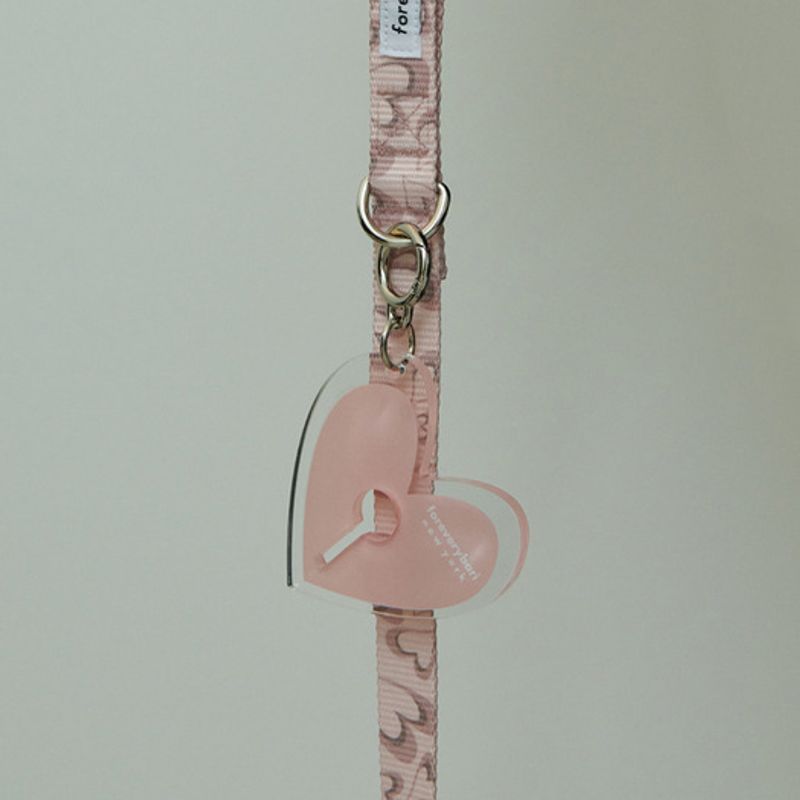 Foreverybari New Heart Pouch Bag Holder Keyring (Strawberry)