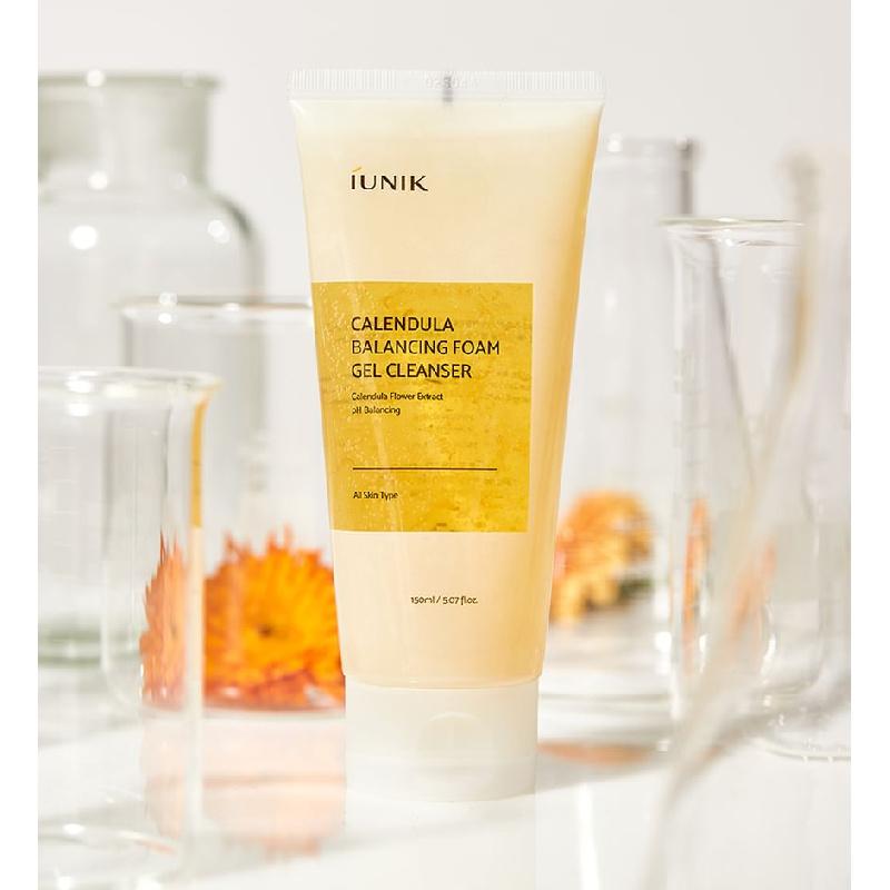iUNIK Calendula Balancing Foam Gel Cleanser - 150ml