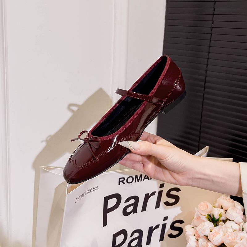 

Туфли на плоской подошве красного цвета с легким ртом, новые весенние и осенние женские туфли 2025 года с бантом и французским ретро-ремнем, туфли Мэри Джейн 35 бордовый
