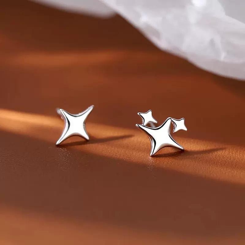 

Sleeping without picking asymmetrical star stud earrings for women s new popular trendy niche design earrings and ear jewelry
