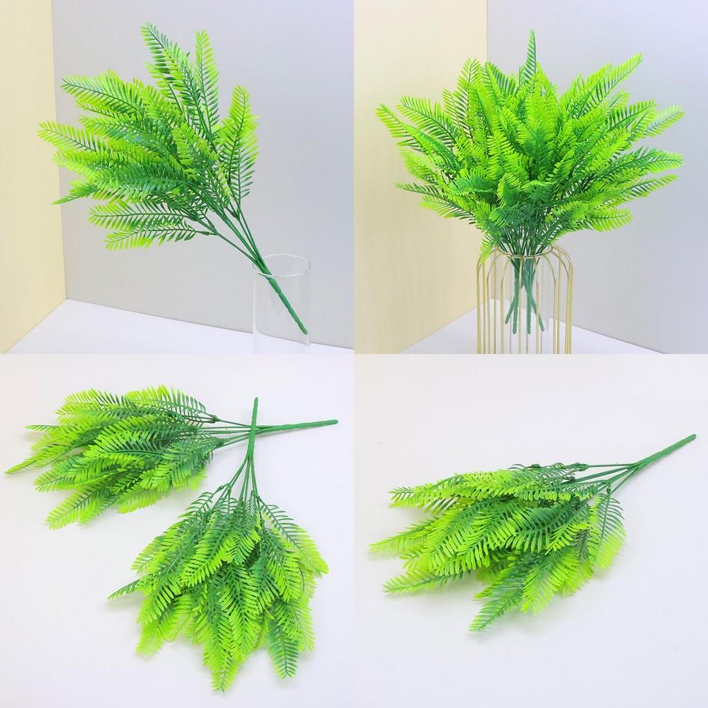 Synthetic Fern Leaf With Durable Plastic For Wedding Decor And Props Photography