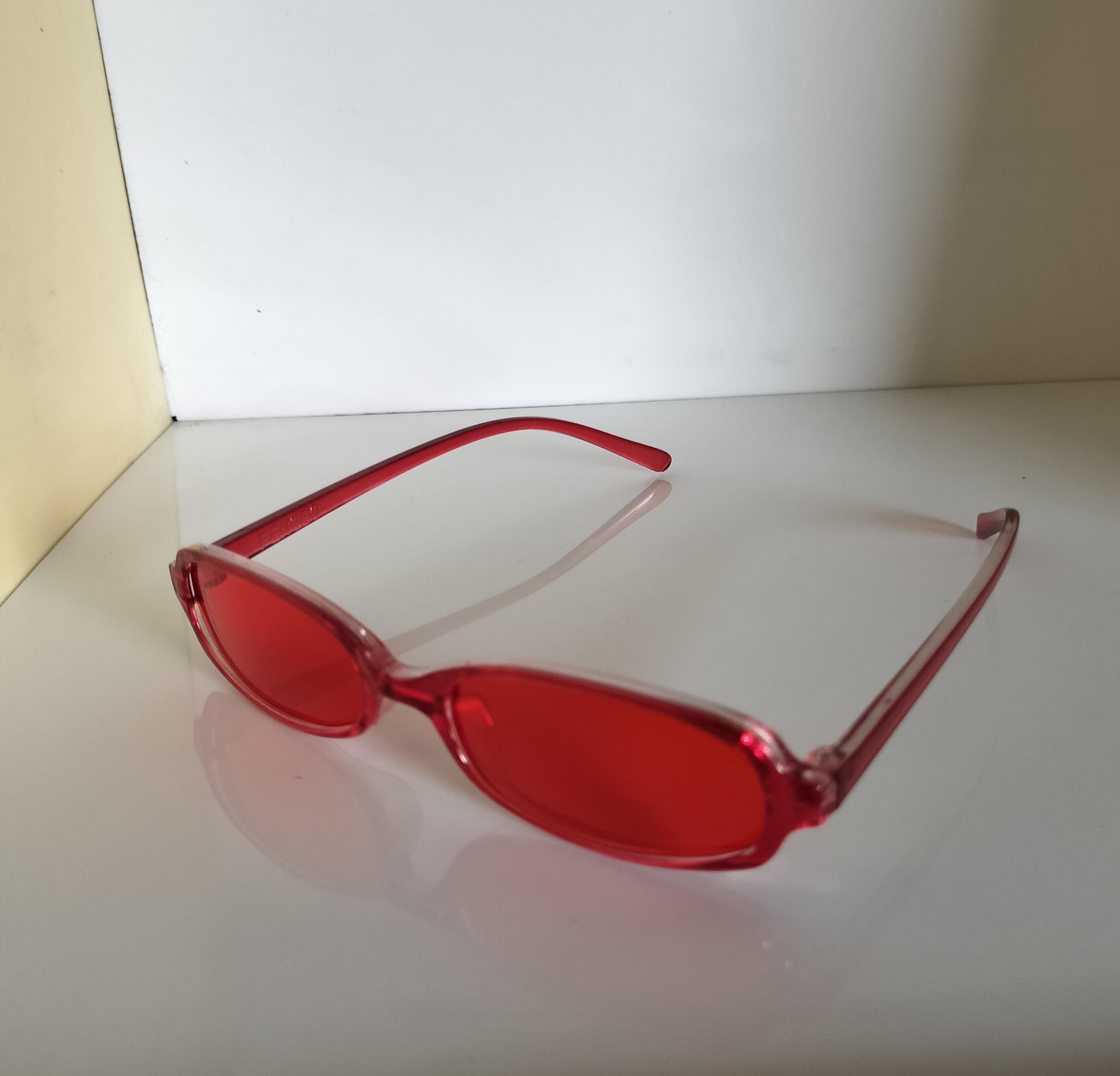 

Трендовые женские ретро минималистичные очки с готовой к установке рецептурной оптикой и защитой от УФ-лучей, дизайн, визуально стройнящий лицо PC