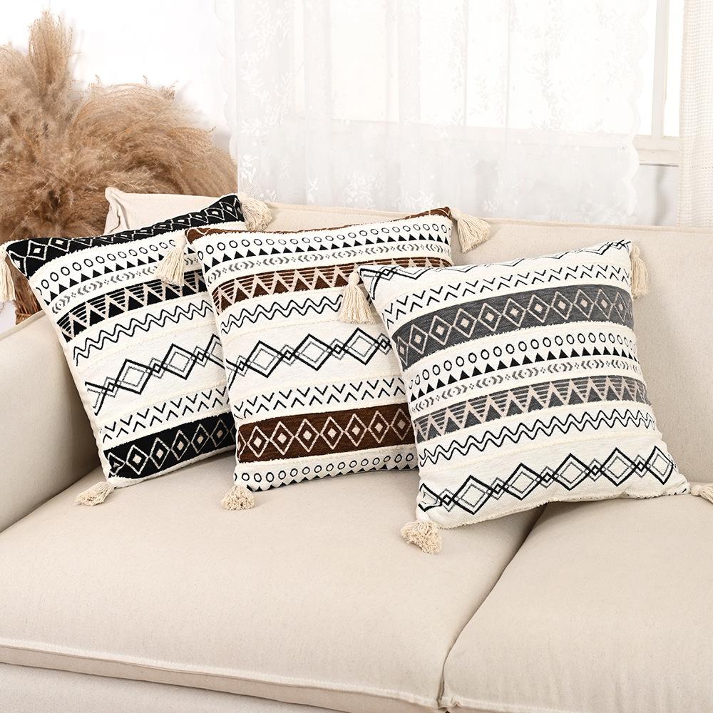 45x45cm Geometric Chenille Jacquard Throw Pillowcase Cojines Ethnic-Style Sofa Cushion Covers Headboard Pillowcases Decor Home