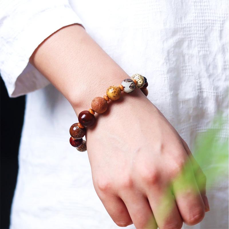 High Quality Wooden Bead Bracelet Exquisite Bright Color Gift Con Cuentas Durable Fashion China Natural Fragrance Bracelet
