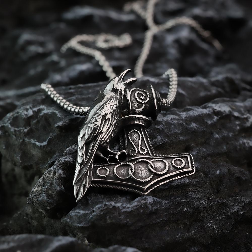 Best-seller Europeo: Ciondolo Ancora Corvo, Collana Vintage Nordica Vichinga Celtica in Acciaio Inossidabile