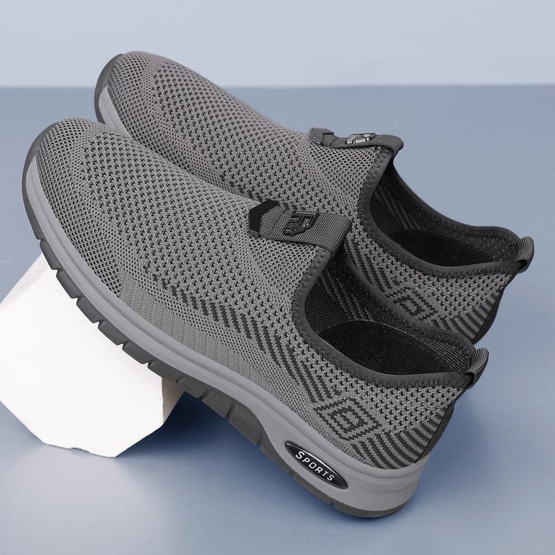 Men Sneakers 2026 Summer New Fly Weave Outdoor Mesh Breathable Vintage Casual Shoes Ightweight Comfortable Fashion Slip on Flats