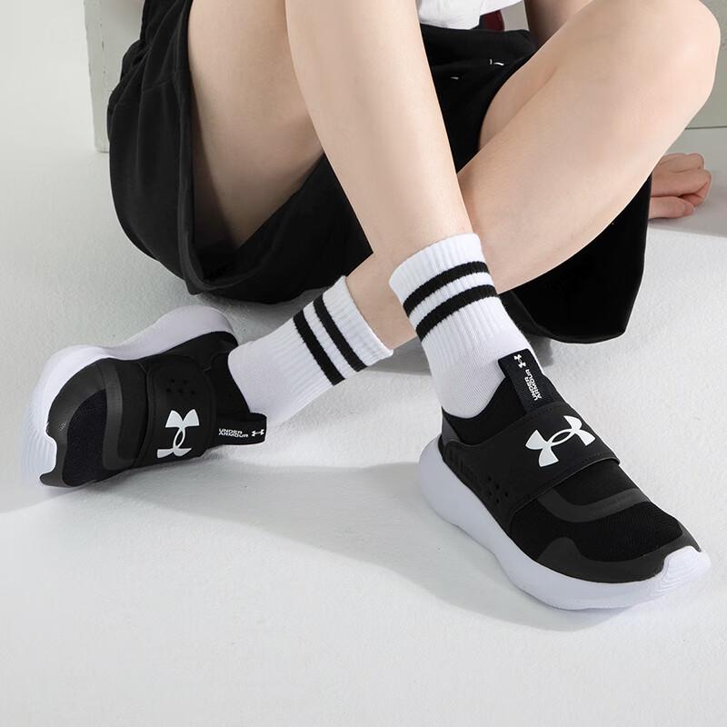 

Under Armour Women s 3024871-001 Running Shoes EU 37.5