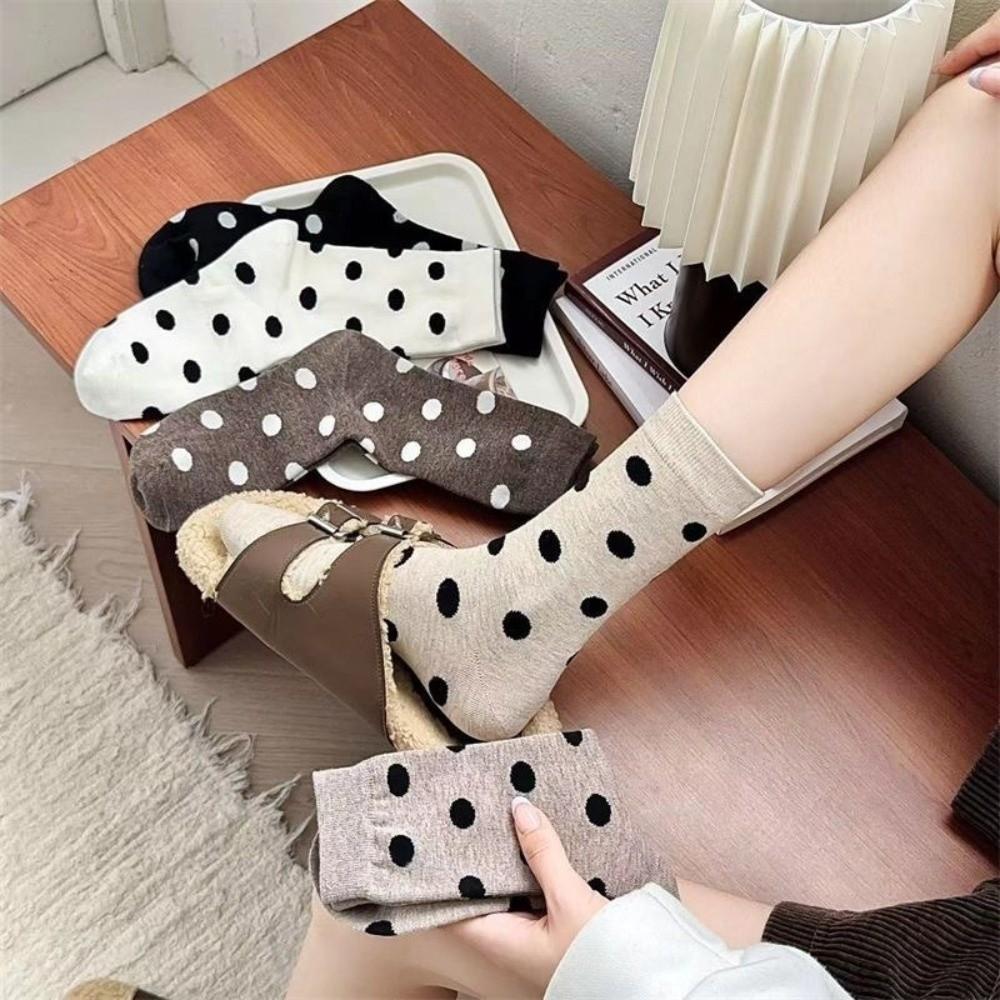 Mid-Calf Length Mid-Calf Crew Socks Polka Dot Pattern Warm Winter Socks Autumn Winter Season