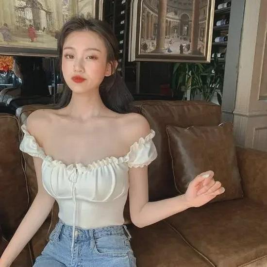 Chic One-Shoulder Summer Top for Women with Drawstring Tube Design and Suspenders