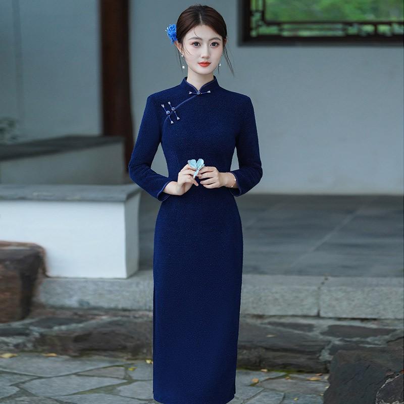 Elegant Long Sleeve Chinese-style Dress Women Vintage Retro Blue Midi Gown With Stand Collar Soft Faux Mink Medium