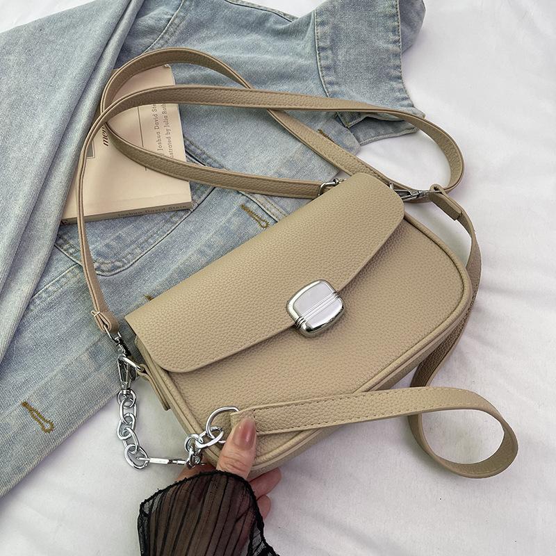 New niche design popular fashion lock mail carrier bag shoulder crossbody versatile women's bag