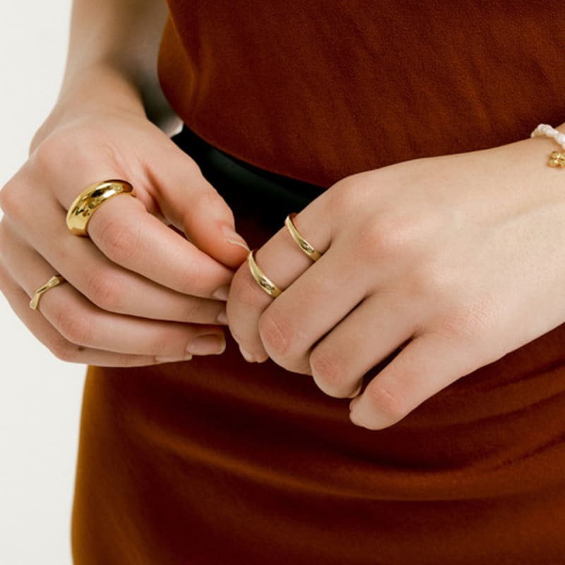 MATIAS Curve Ring (Gold)