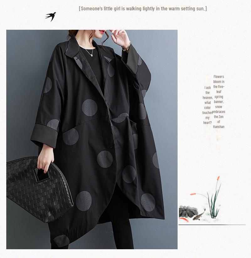 Retro Stand-Up Collar Bat Print Windbreaker Jacket for the Fall