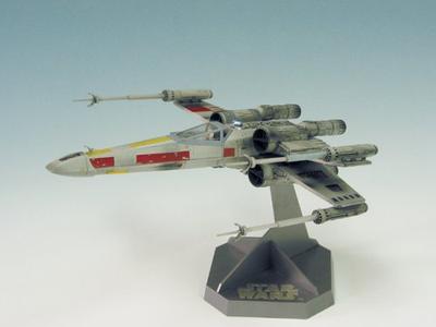 Fine Molds 1/72 Ölçekli STAR WARS Incom T-65 X-Wing C-3PO Ayakta Figür SW1SP