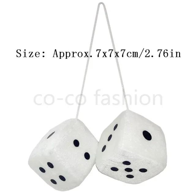 2ks Plyšové kostky Hračky Sametové přívěsky Závěs do auta s přísavkami Úleva od stresu Mačkací kostka Nadýchaná vycpaná dekorace Eid Amagi