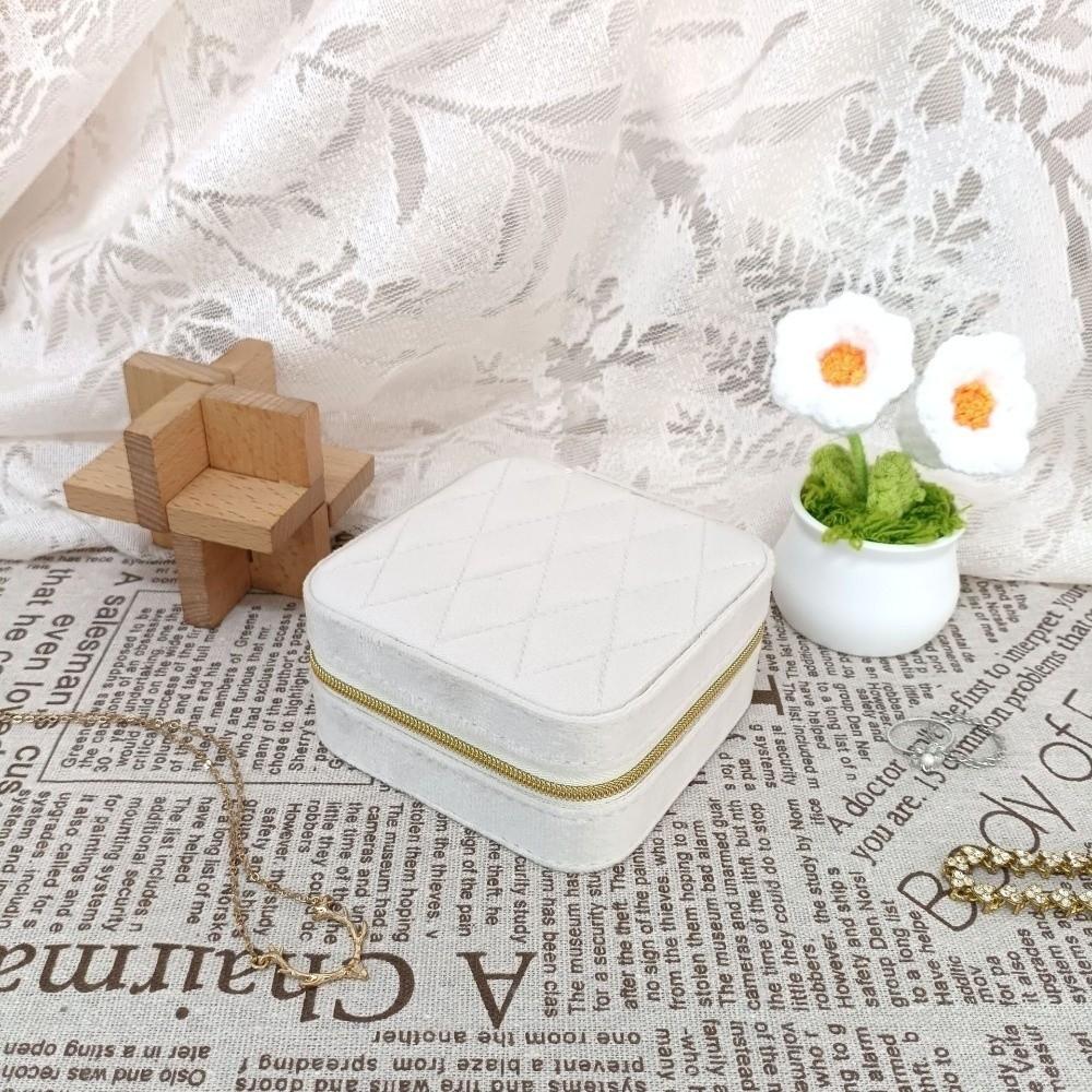 Portable Velvet Jewelry Box Zipper Closure Velvet Jewelry Organizer Travel Jewelry Box Ring Earrings Necklace Organizer
