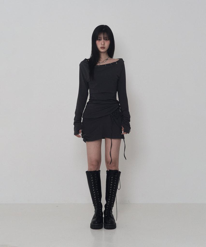 ETRE AU SOMMET Piercing Drape Setup Long Sleeve (Charcoal)