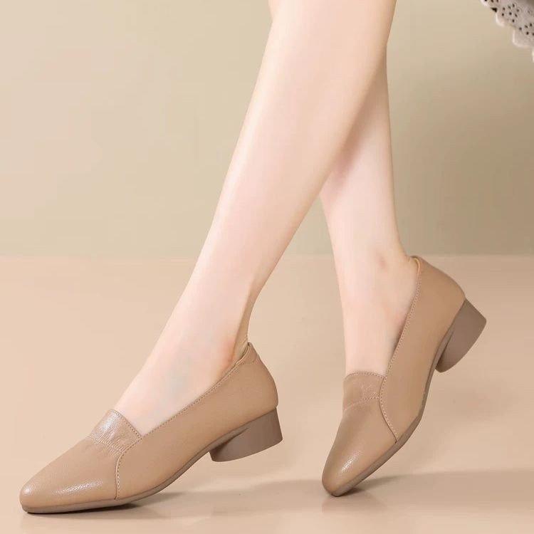 Soft Leather Popular Leather Shoes Women's 2025 New Soft-soled Shallow Mouth Flat-soled Pointed Mother Versatile Comfortable Doudou Women's Single 
