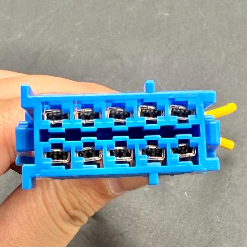 Für Bmw MINI F55 F56 F35 318 320 X1 1er Kraftstoffmodul Benzinpumpe Computerstecker 1 Stück