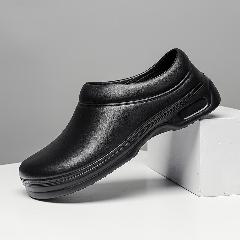 2025 Men's Work Slippers Summer Comfortable Breathable Sandals Chef Kitchen Protection Waterproof Oil-proof Work Shoes Unisex