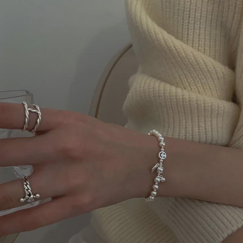 Koreańska srebrna bransoletka S925 z uśmiechnięą buźką: Koralik Retro, Kwadratowa Zawieszka, Symbol Szczęścia