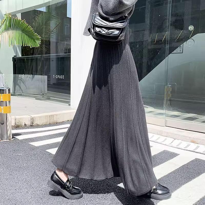 

Вязаная юбка миди женская осенне-зимняя новая с высокой талией, облегающая А-силуэта, плиссированная юбка средней длины из пряжи, юбка с большим клешем One Size серый