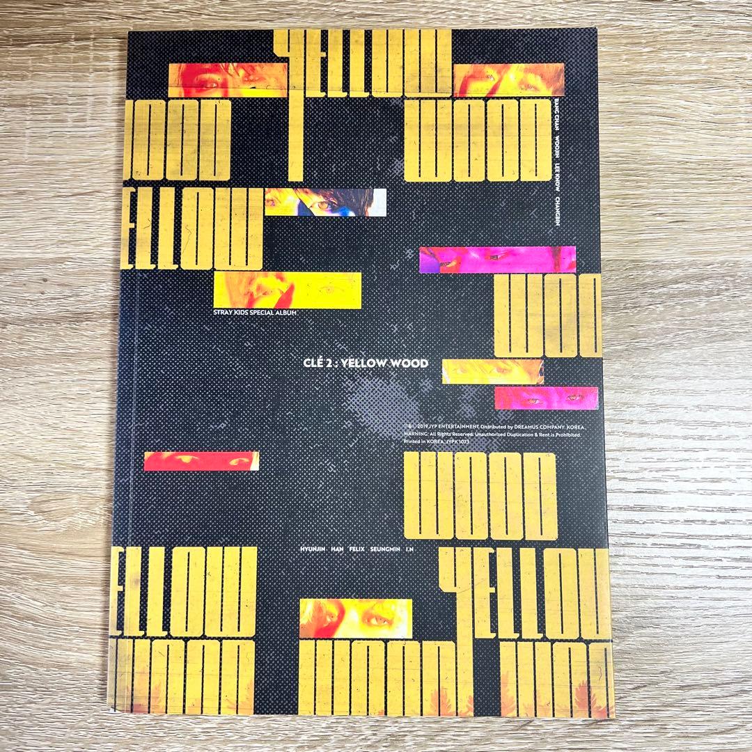 

[USED] straykids CLE 2 : YELLOW WOOD album