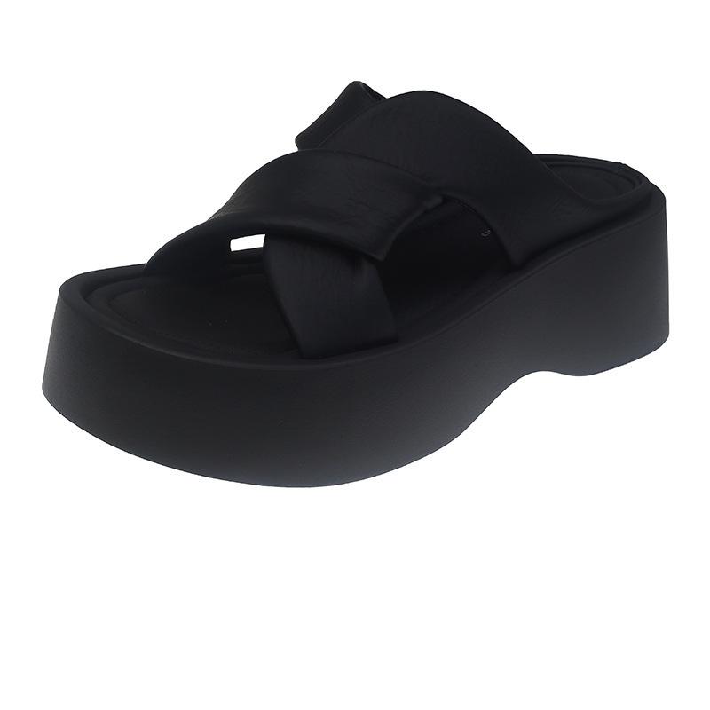 Wear new wedge heels slippers women's beach summer light thick bottom small fashion one-word drag retro