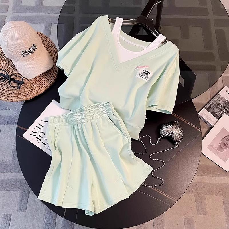 

Летний дофаминовый повседневный спортивный костюм в западном стиле, молодежный, имитация двойки, топ, шорты с высокой талией, тонкий костюм-двойка XXXL зелёный