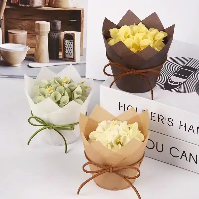 50 ks papírových kelímků na tulipánový dort, dezertní muffin, plamenné kelímky, jednorázové pečení, odolné vůči vysokým teplotám a oleji, papírový tácek
