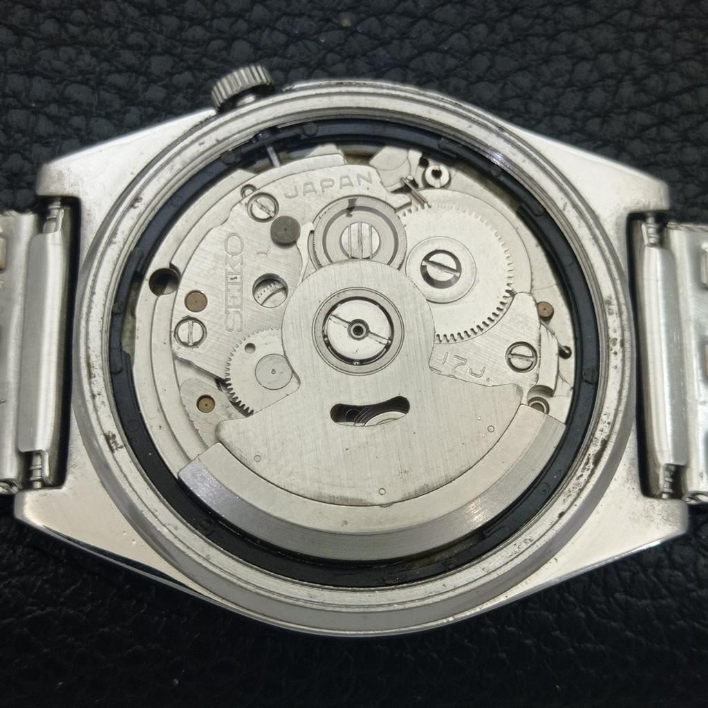 JAPAN VINTAGE SEIKO 5 AUTOMATIC 7009A MENS GREEN COLOR DIAL WATCH A703048-1 R212-a703048